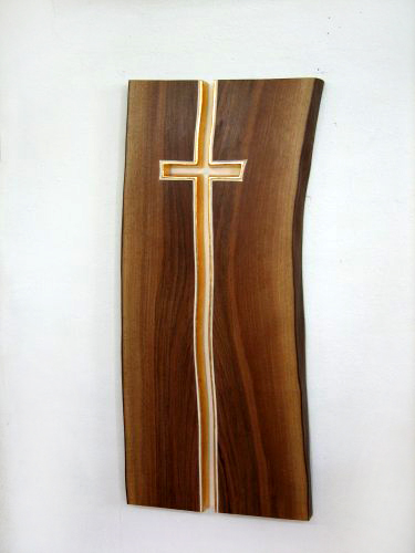 Holzkreuz Nussbaumholz